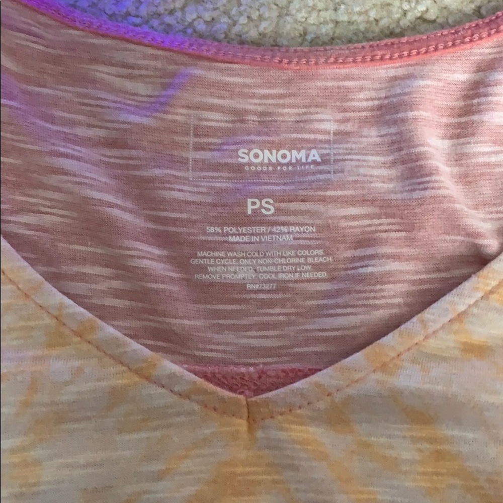 Cold Shoulder Top - Picture 3 of 4